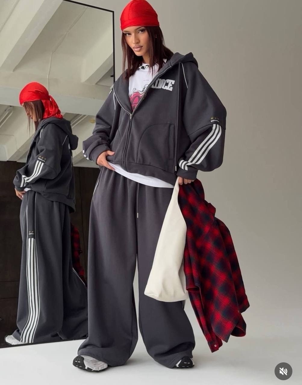 спортивные костюм,спортивный костюм moncler,прогулочный костюм billionaire,спортивный костюм billionaire,спортивный костюм мужской