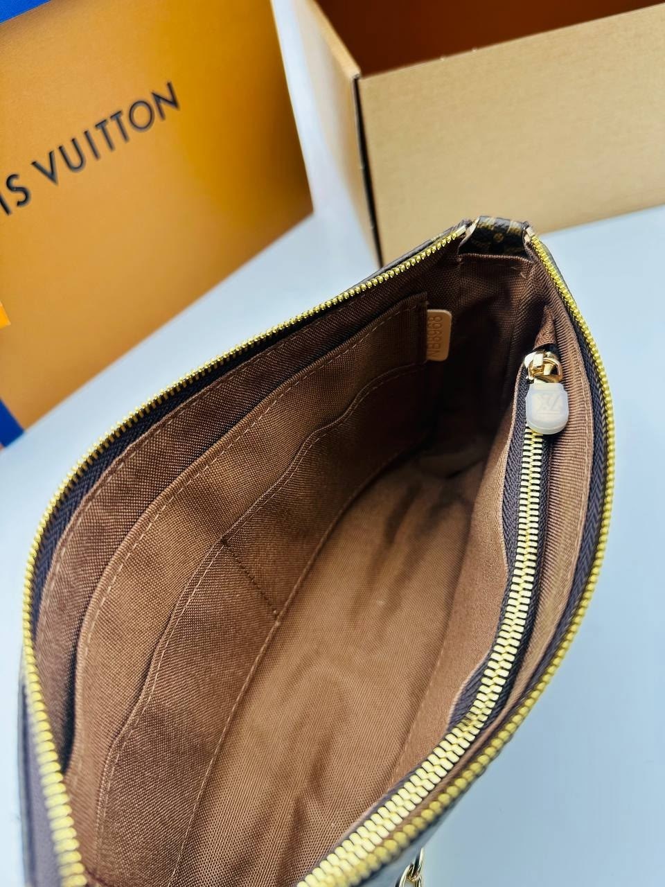 lv louis vuitton женская модная классическая сумка через плечо,louis vuitton сумка на плечо,клатч луи виттон,louis vuitton женская сумка,cумка louis vuitton