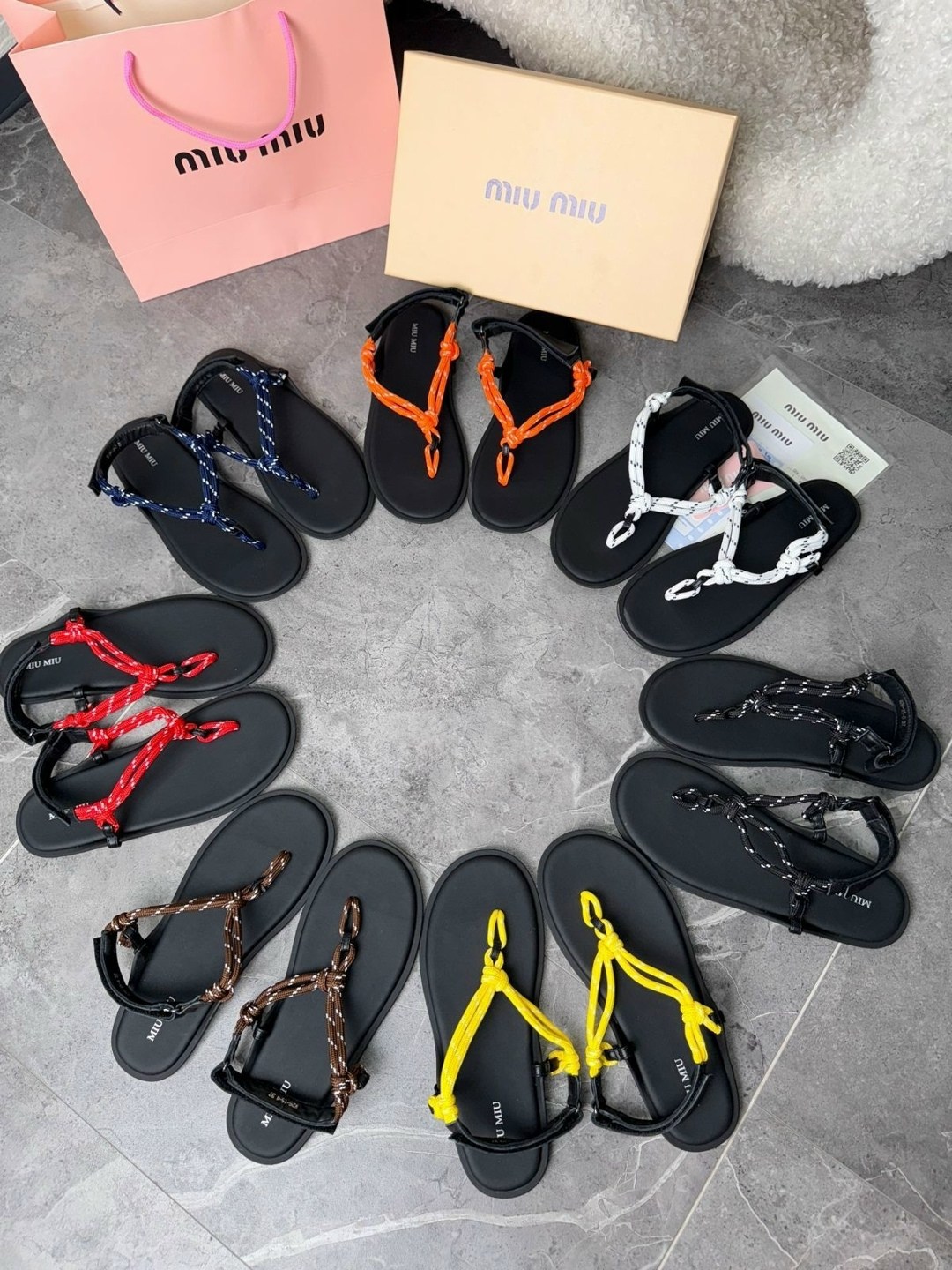босоножки miu miu,сандалии miu miu, miu miu,шлепанцы miu miu,сандали босоножки