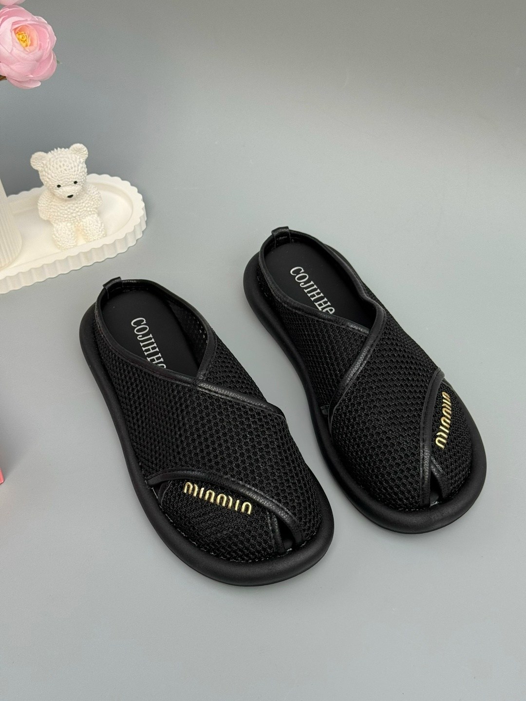 шлепанцы женские,шлёпанцы miu miu,,шлепки женские,шлепки miu miu