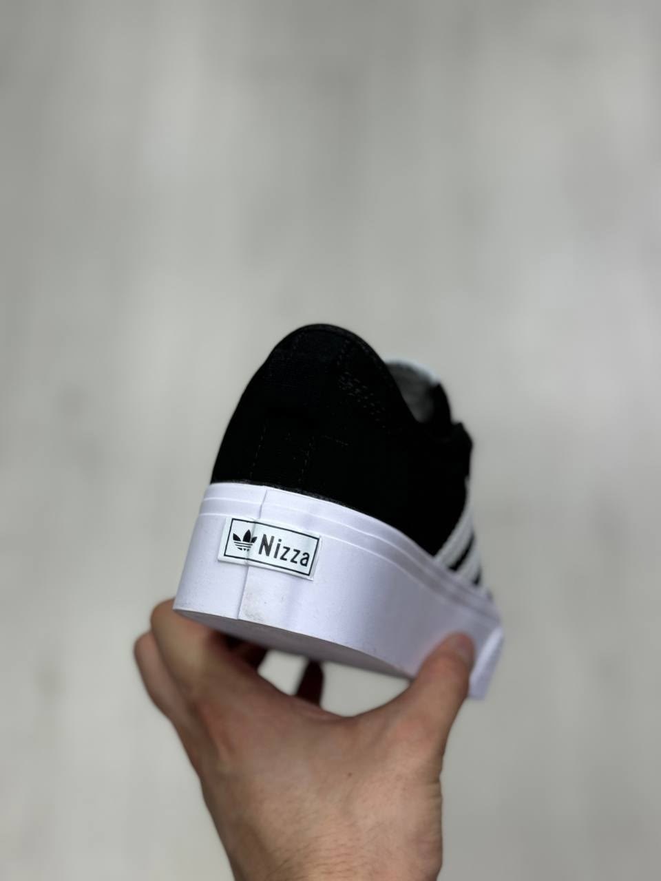 adidas originals nizza platform,adidas originals nizza,adidas nizza platform,,adidas originals nizza platform trainers in black/white