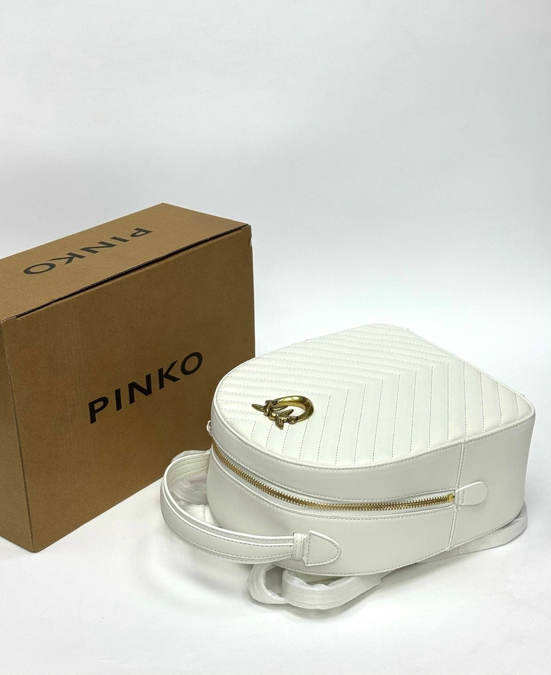 рюкзак женские,рюкзак женский pinko,рюкзак pinko,белый рюкзак,рюкзак женский кожаный pinko