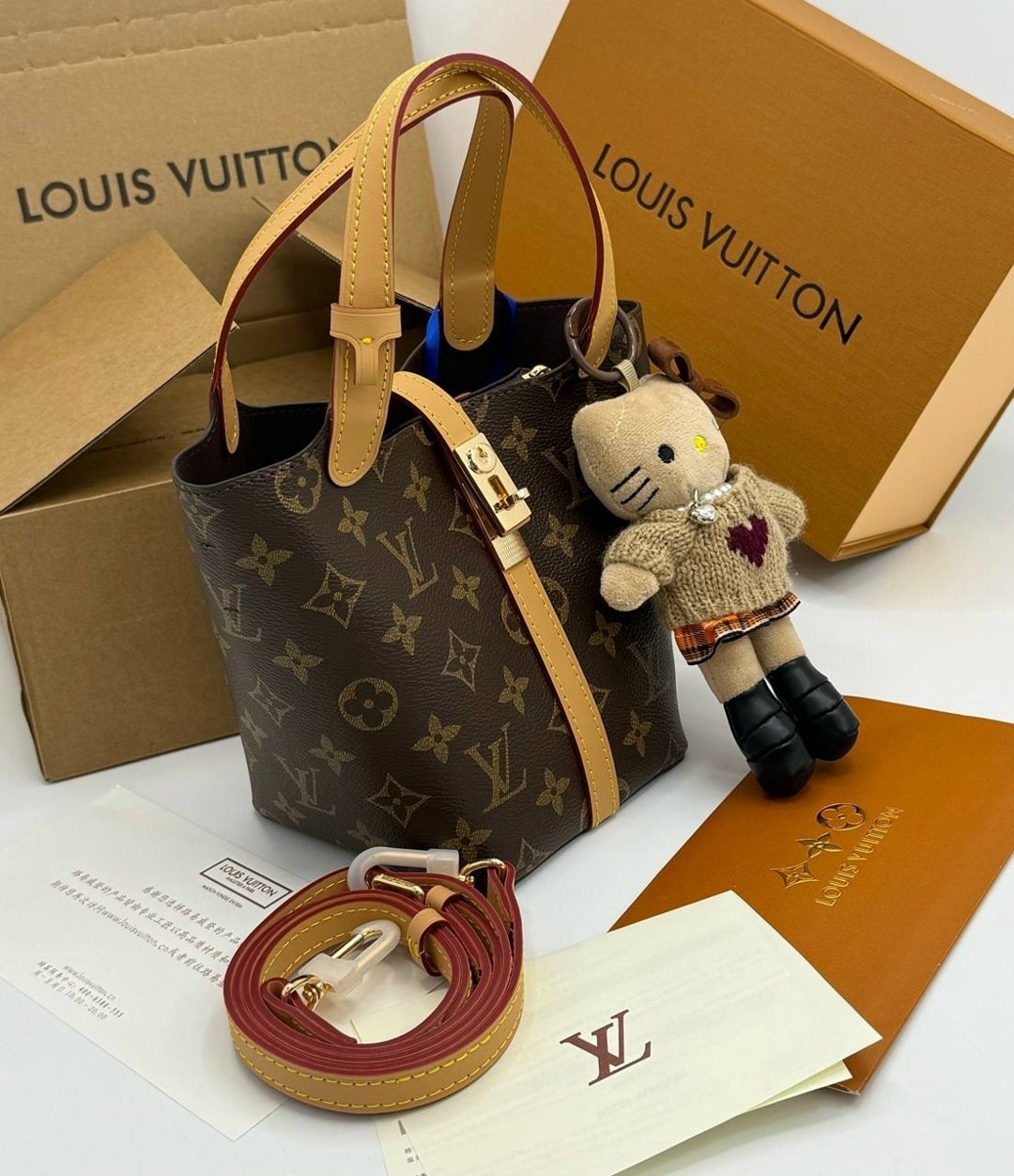 сумка louis vuitton,louis vuitton сумка на плечо,louis vuitton женская сумка,брендовые сумочки,сумки модные