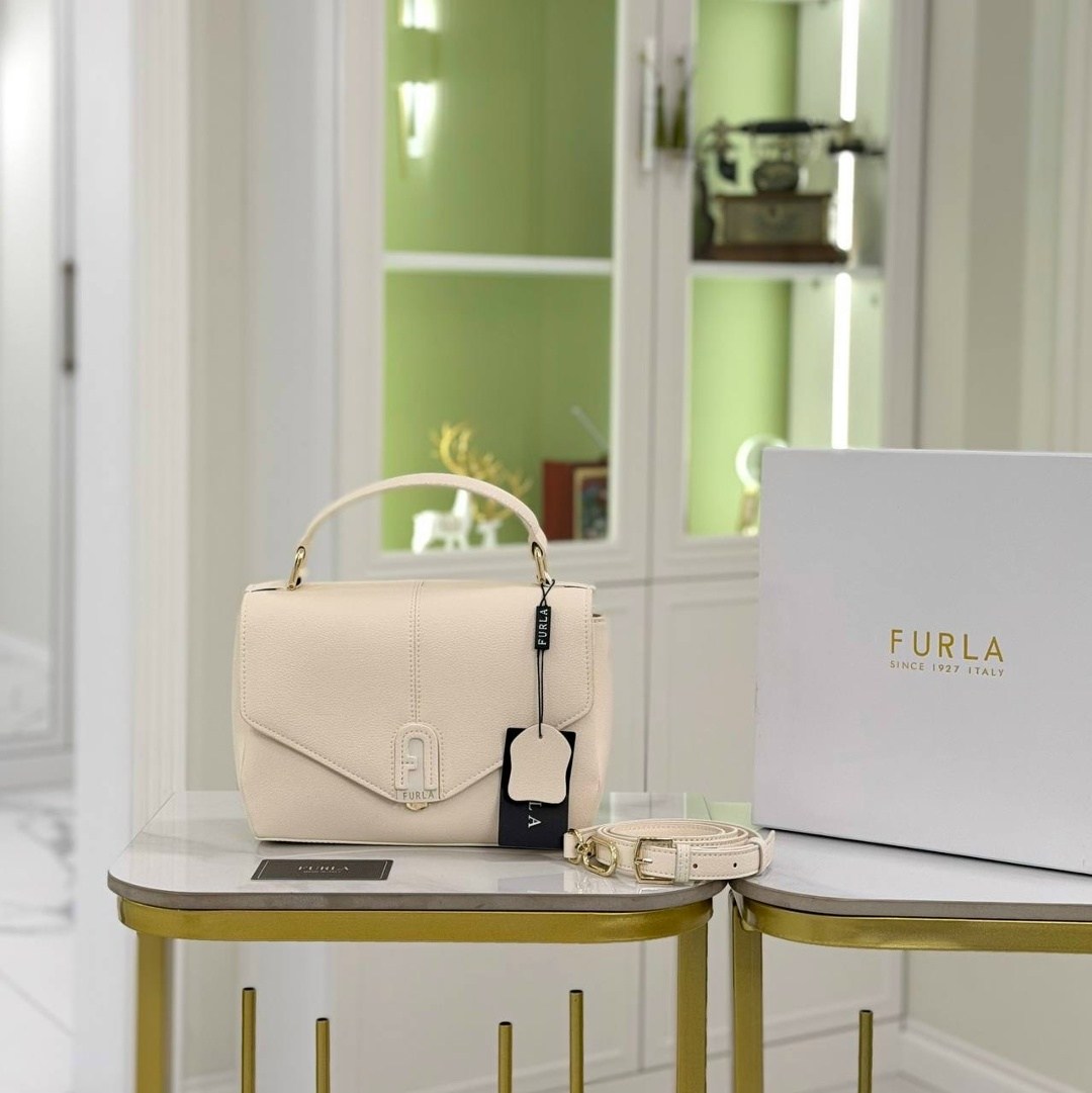 женская сумка furla,сумка furla,сумка furla оригинал,сумка furla черная,сумка