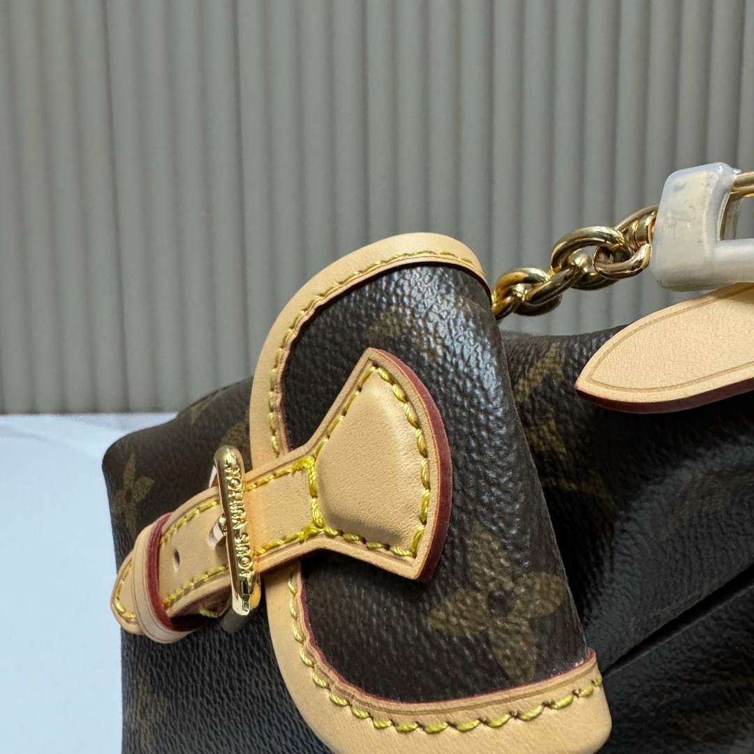 louis vuitton сумка,женская сумка louis vuitton,луи виттон сумка,сумка,louis vuitton рюкзак