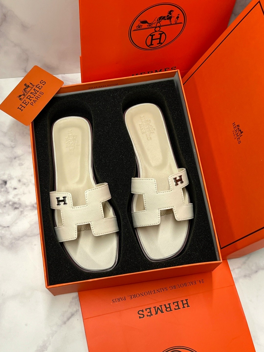 шлепанцы hermes,шлепки hermes женские,шлепки hermes,hermes босоножки,шлепки hermes женские оригинал