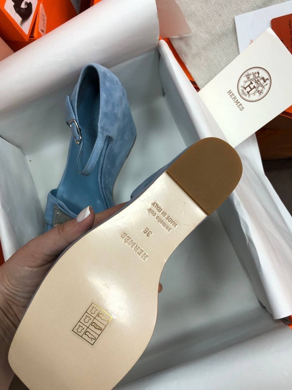 ,босоножки hermes,босоножки женские hermes,туфли hermes,замшевые босоножки