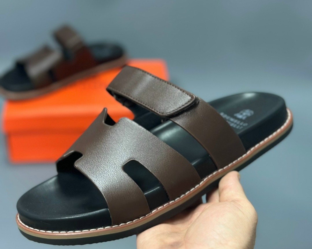 шлепанцы hermes,шлепанцы гермес коричневые мужские,шлепанцы hermes мужские,тапки гермес мужские,сандалии hermes