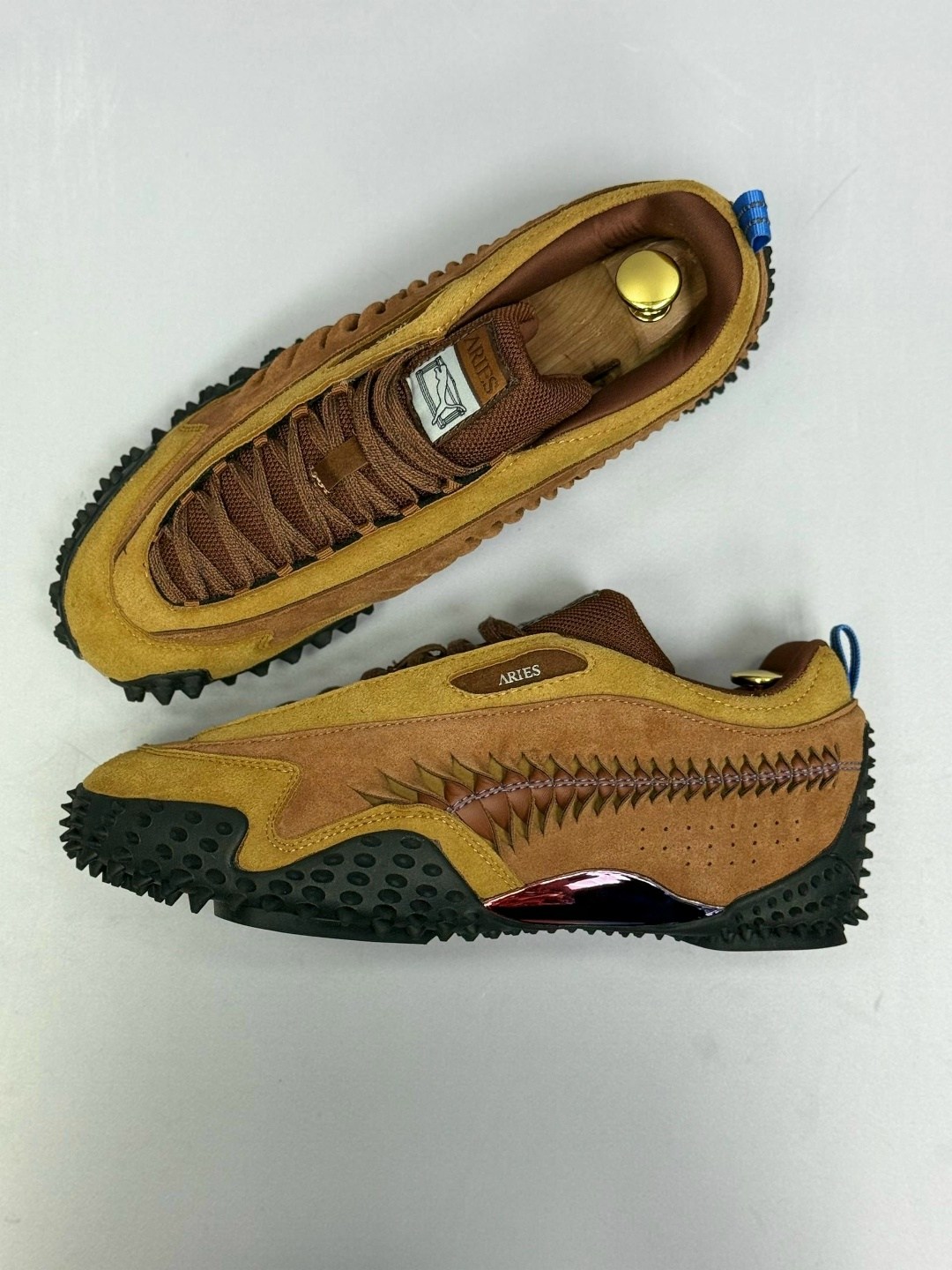 кроссовки puma,кроссовки,кроссовки коричневые,puma mostro,мужские кроссовки puma aries x mostro из красного дерева и тика коричневые