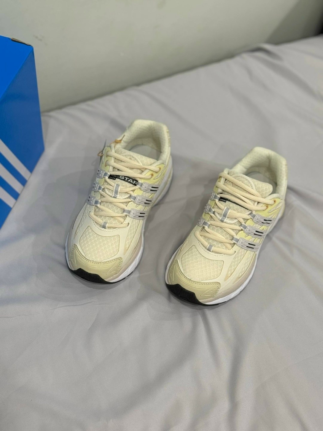 кроссовки adidas,кроссовки adidas original,кроссовки adidas response cl,кроссовки adidas response,кроссовки