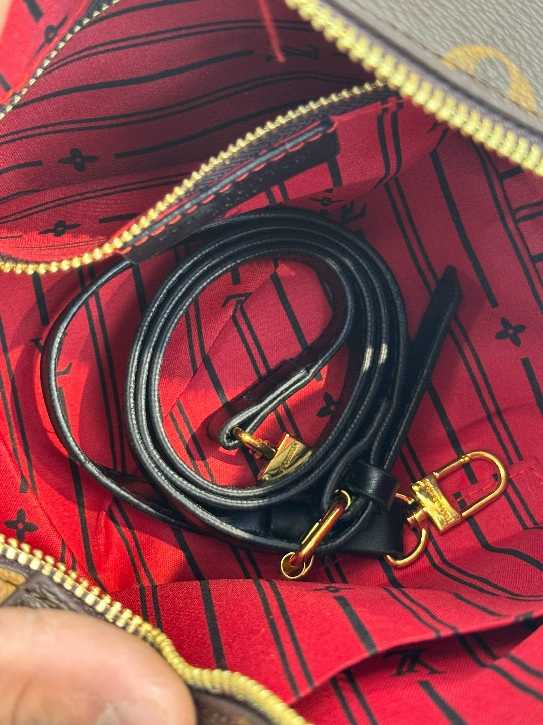 сумка louis vuitton,сумка бочонок луи виттон,louis vuitton женская сумка,louis vuitton сумка на плечо,сумки модные