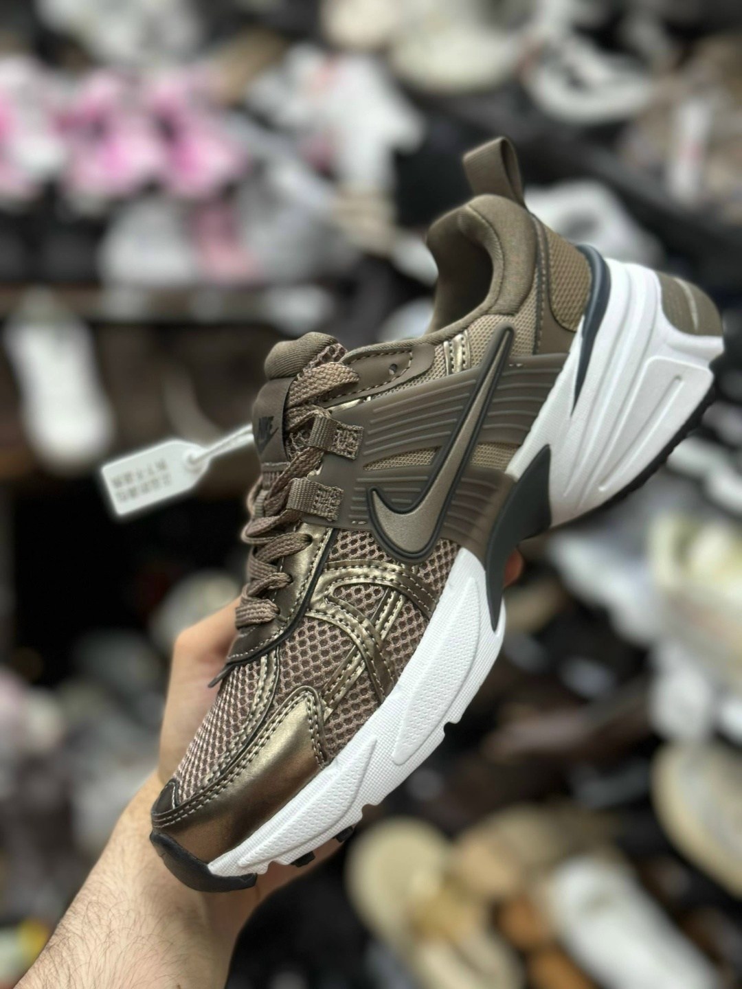 кроссовки nike v 2 k run,кроссовки nike,женские повседневные кроссовки nike v2k run коричневый,женские кроссовки nike,кроссовки
