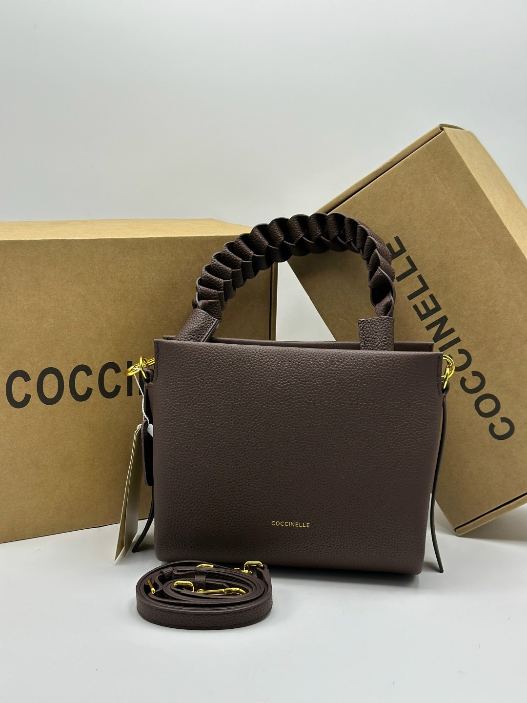 сумка coccinelle,сумка,сумка женская coccinelle,женская сумка,элегантная сумка