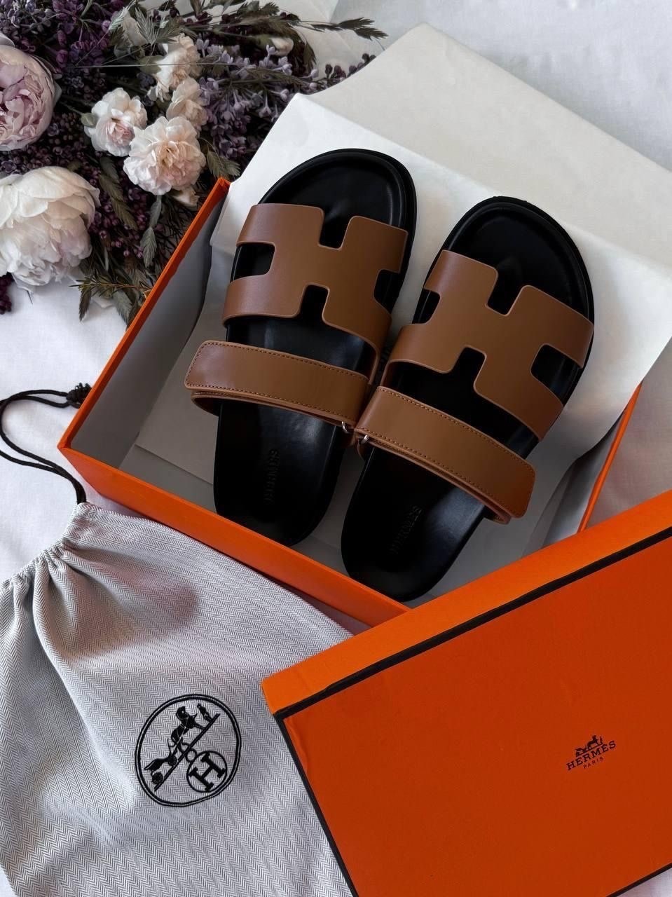 hermes шлепанцы,женские шлепанцы,шлепки hermes,шлепки шлепанцы,шлепанцы хермес