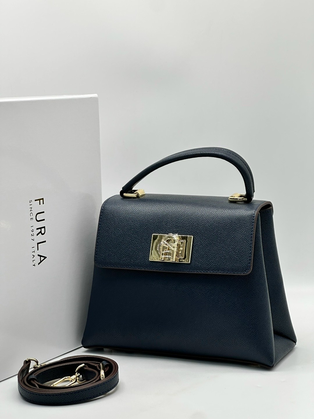 сумка furla,женская сумка furla,сумка фурла,сумка,сумки брендовая