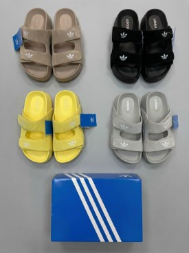 Кроссовки