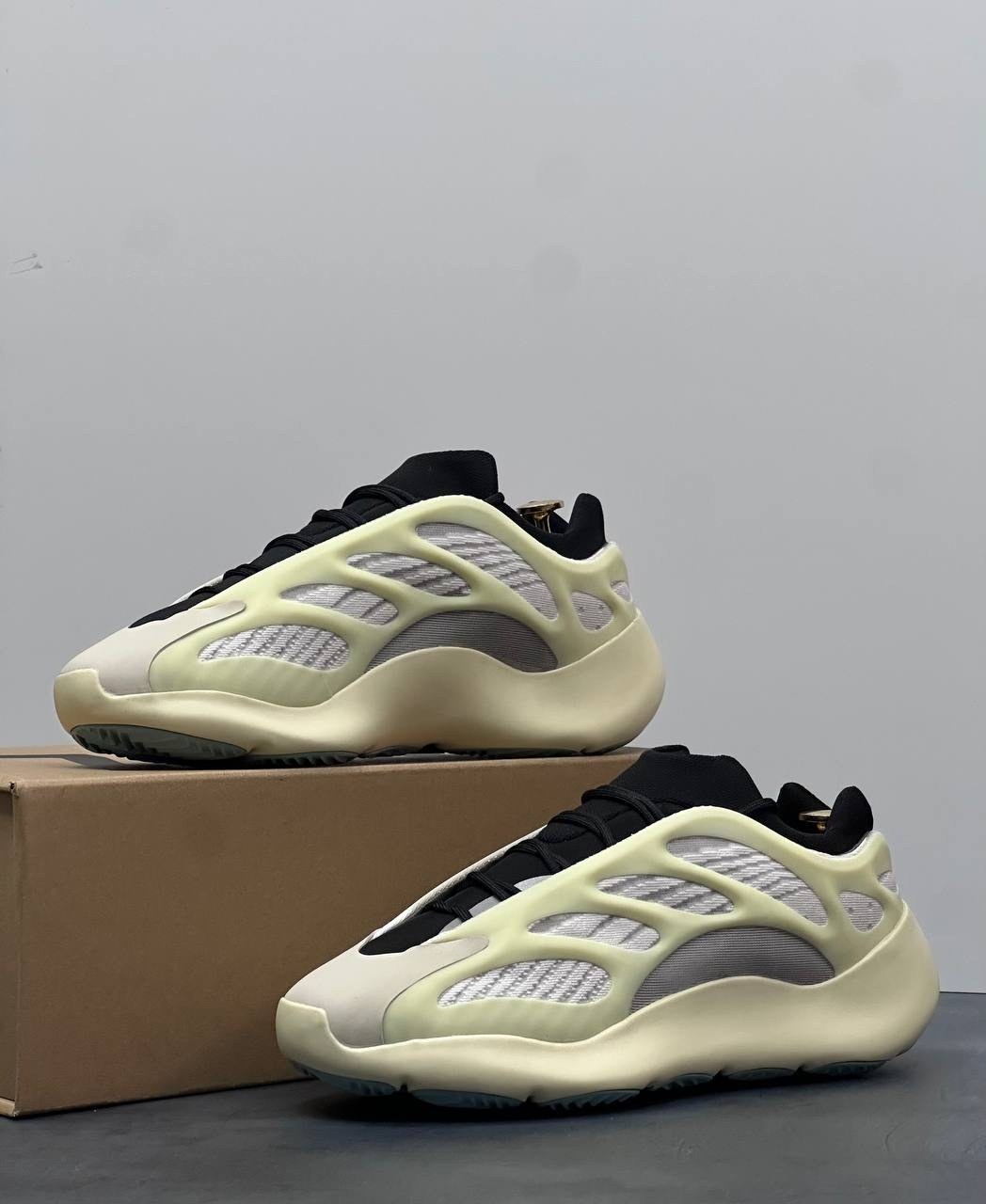 adidas yeezy boost 700 v 3,кроссовки adidas yeezy boost 700,кроссовки adidas yeezy boost 700 v3,adidas yeezy boost 700,yeezy boost 700 v 3