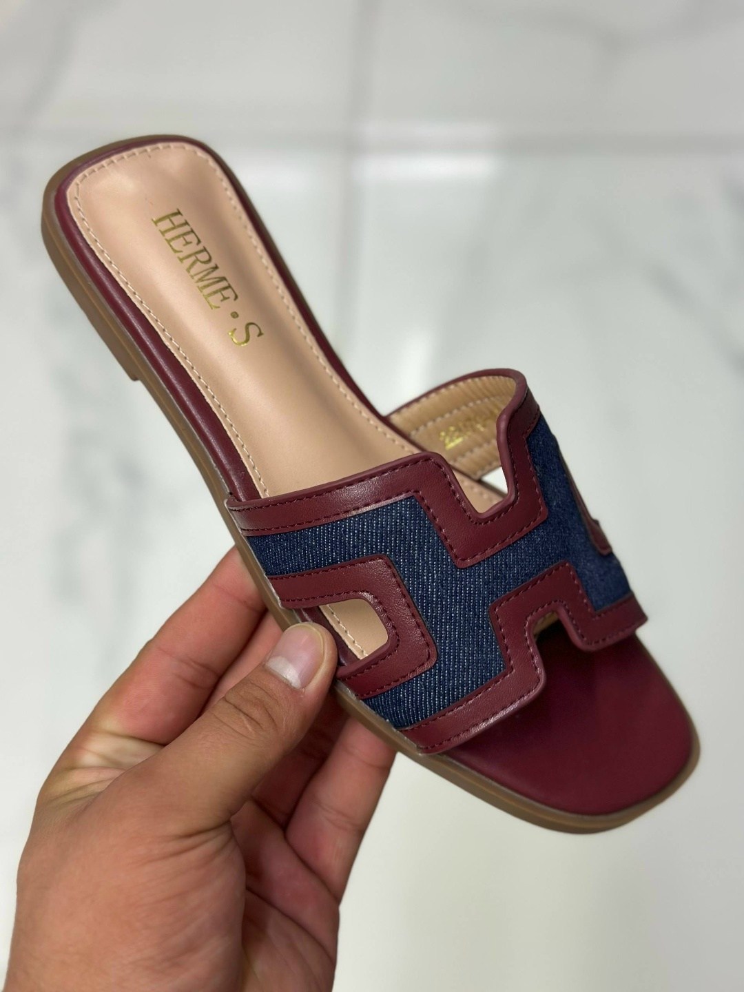 шлепанцы hermes,женские шлепанцы,,шлепки hermes женские,фенди шлепанцы