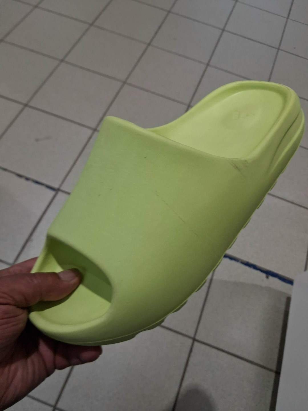 adidas yeezy slide glow green,,шлепанцы женские,adidas yeezy slide,шлепанцы женские резиновые