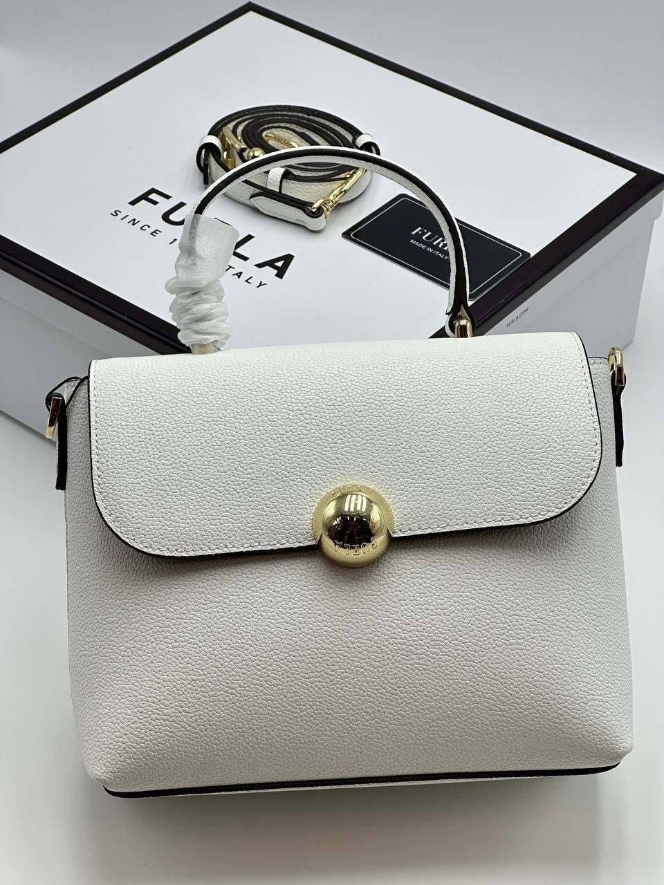 сумка furla,сумка,сумка женская furla,модная сумка,женская сумка