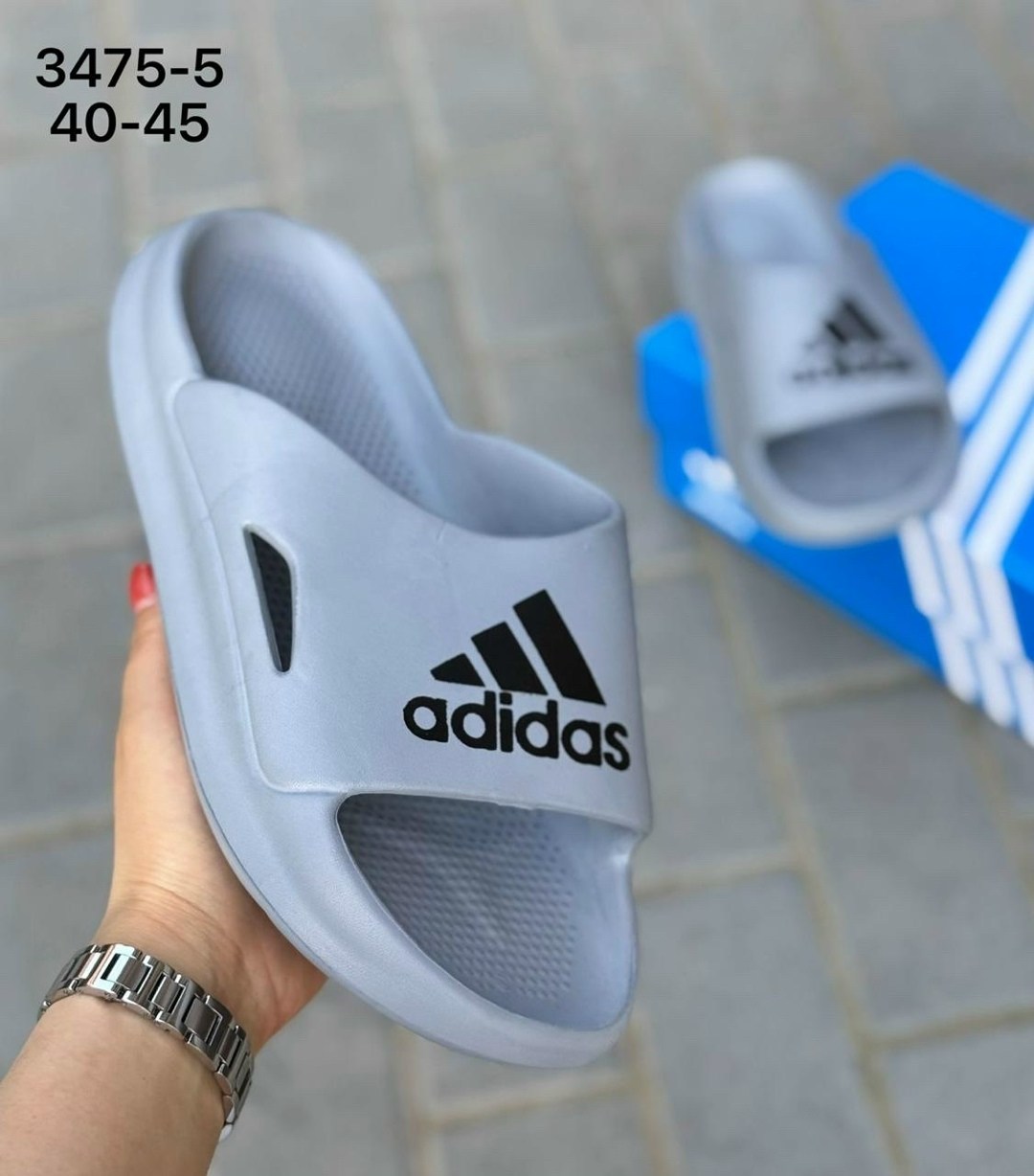 шлепанцы adidas,шлепки adidas,adidas сланцы,мужские шлепанцы,тапочки adidas