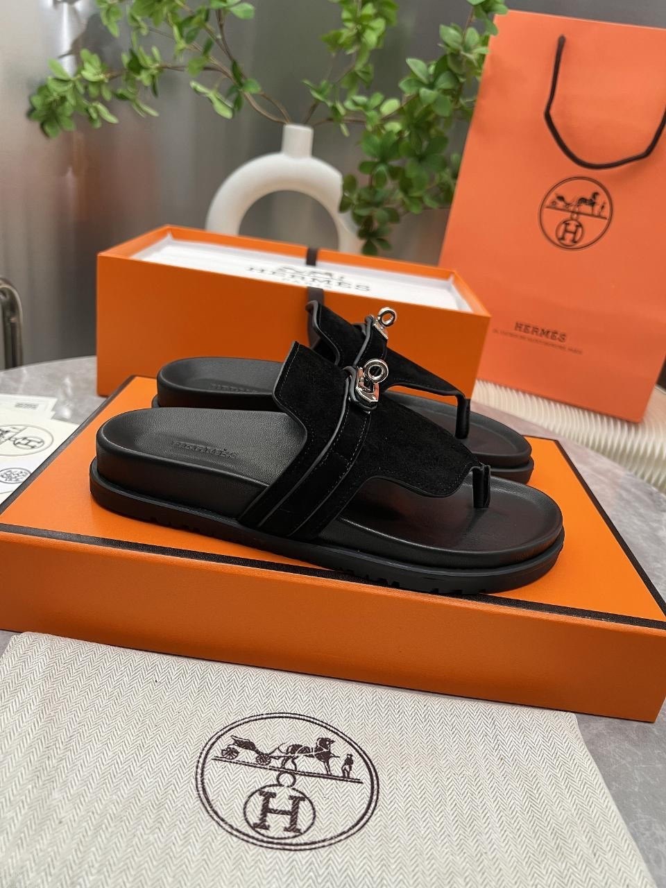 шлепанцы hermes,,шлепки hermes женские,тапочки эрмес оригинал,сандалии женские