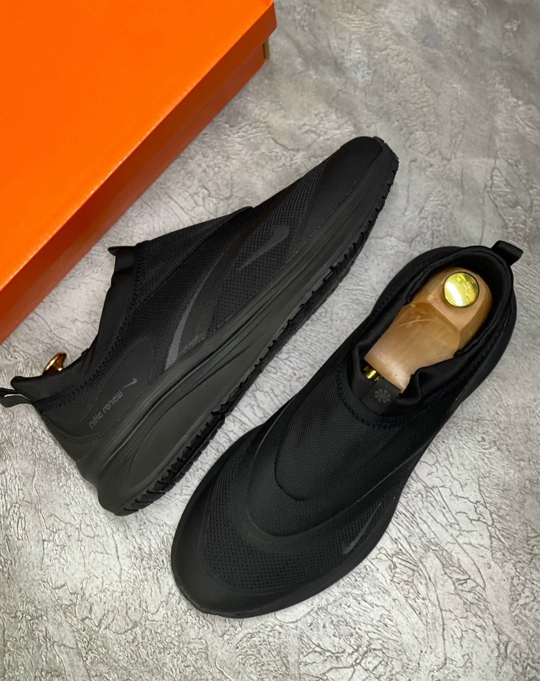 черные кроссовки,кроссовки,повседневные кроссовки,кроссовки nike,оригинальные кроссовки