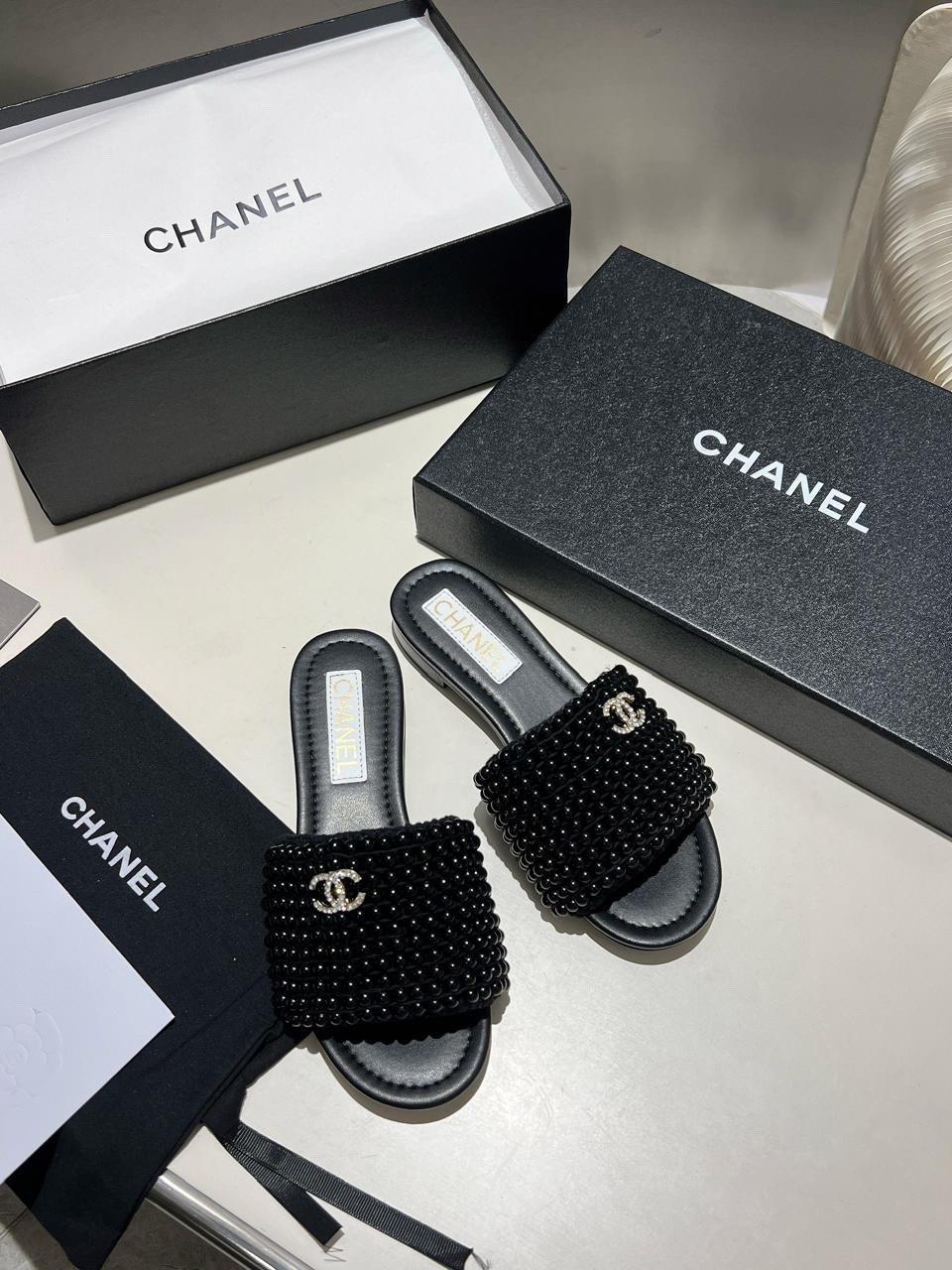 шлепанцы chanel,шлепки шанель,шлепки шанель белые,сандалии chanel,chanel шлепанцы женские