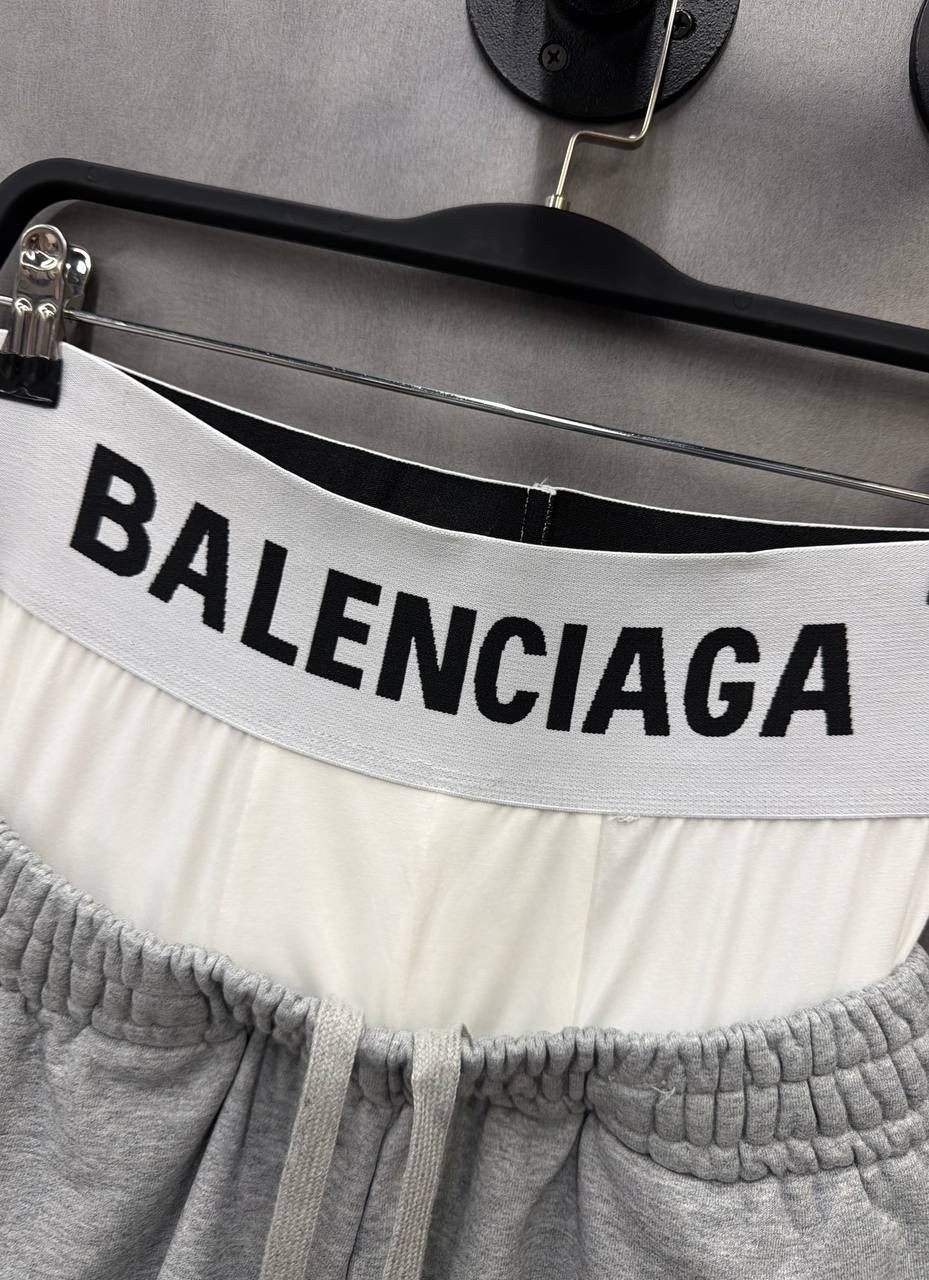 шорты balenciaga,шорты баленсиага,женские шорты,шорты,спортивные шорты