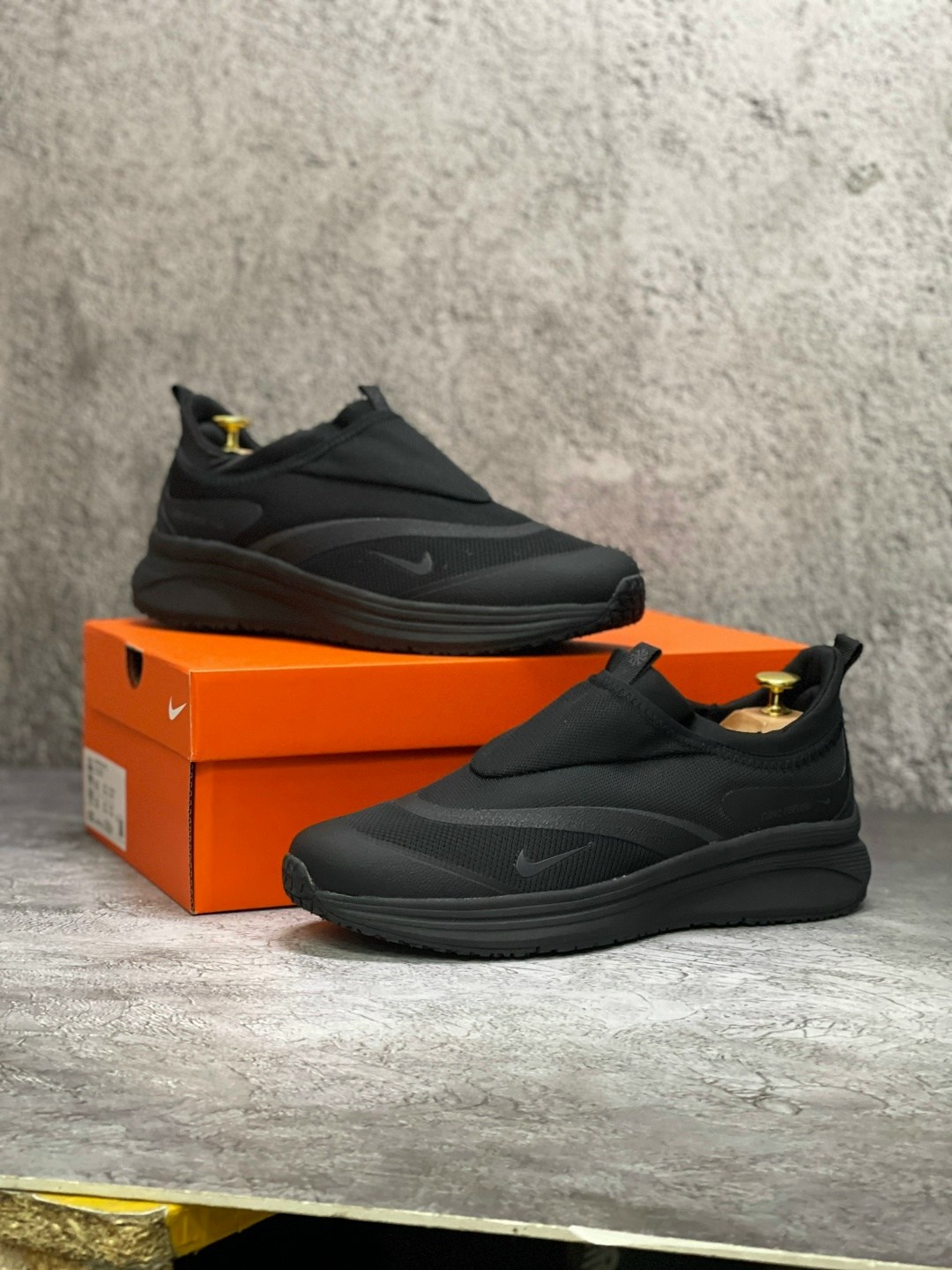 черные кроссовки,кроссовки,повседневные кроссовки,кроссовки nike,оригинальные кроссовки