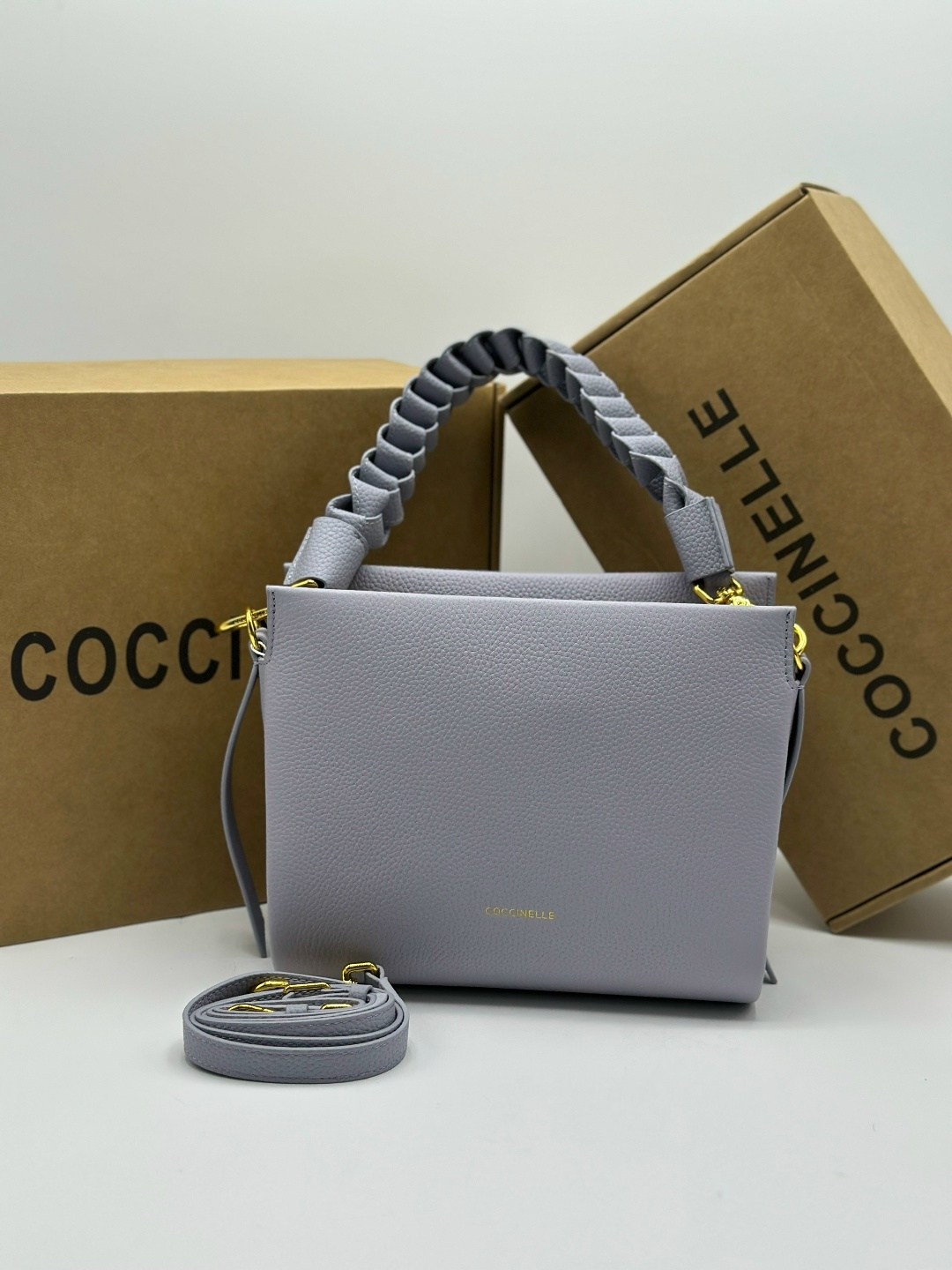 сумка coccinelle,сумка,сумка женская coccinelle,женская сумка,элегантная сумка