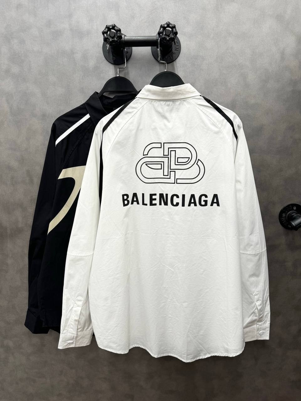 рубашка balenciaga,ветровки топовые д,легкая куртка,мужская рубашка