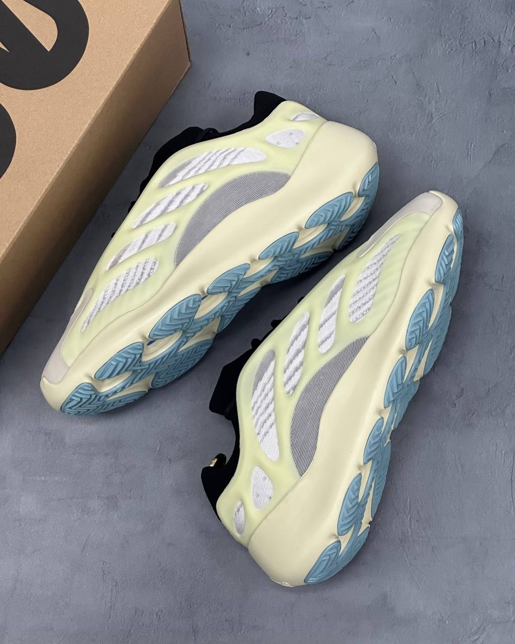 adidas yeezy boost 700 v 3,кроссовки adidas yeezy boost 700,кроссовки adidas yeezy boost 700 v3,adidas yeezy boost 700,yeezy boost 700 v 3