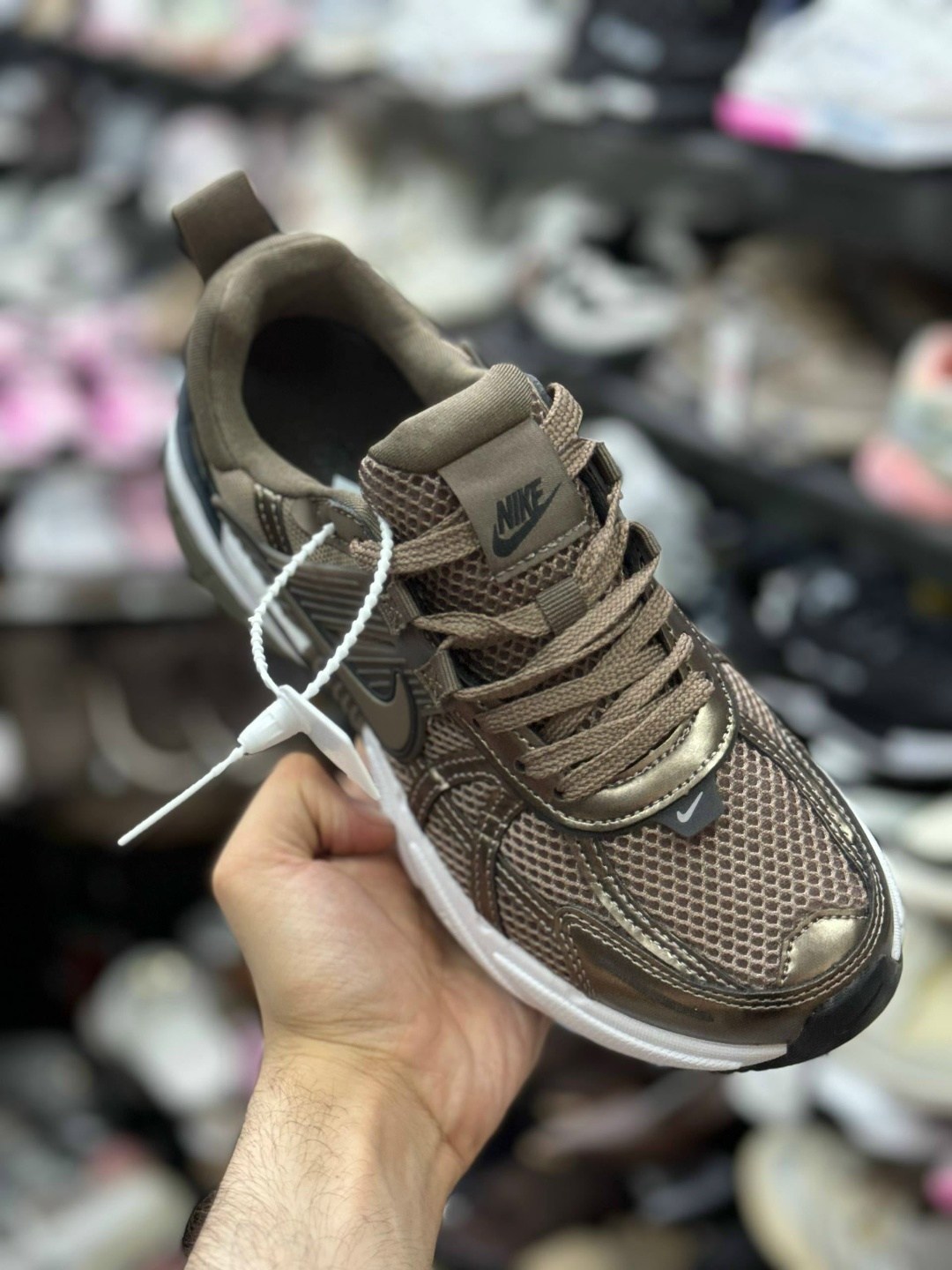 кроссовки nike v 2 k run,кроссовки nike,женские повседневные кроссовки nike v2k run коричневый,женские кроссовки nike,кроссовки