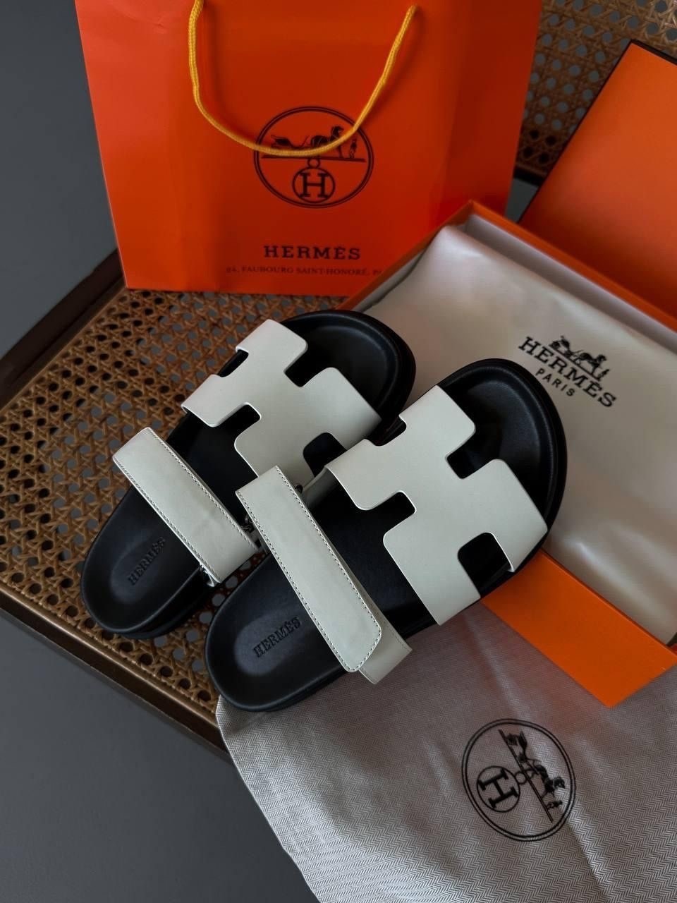hermes шлепанцы,женские шлепанцы,шлепки hermes,шлепки шлепанцы,шлепанцы хермес