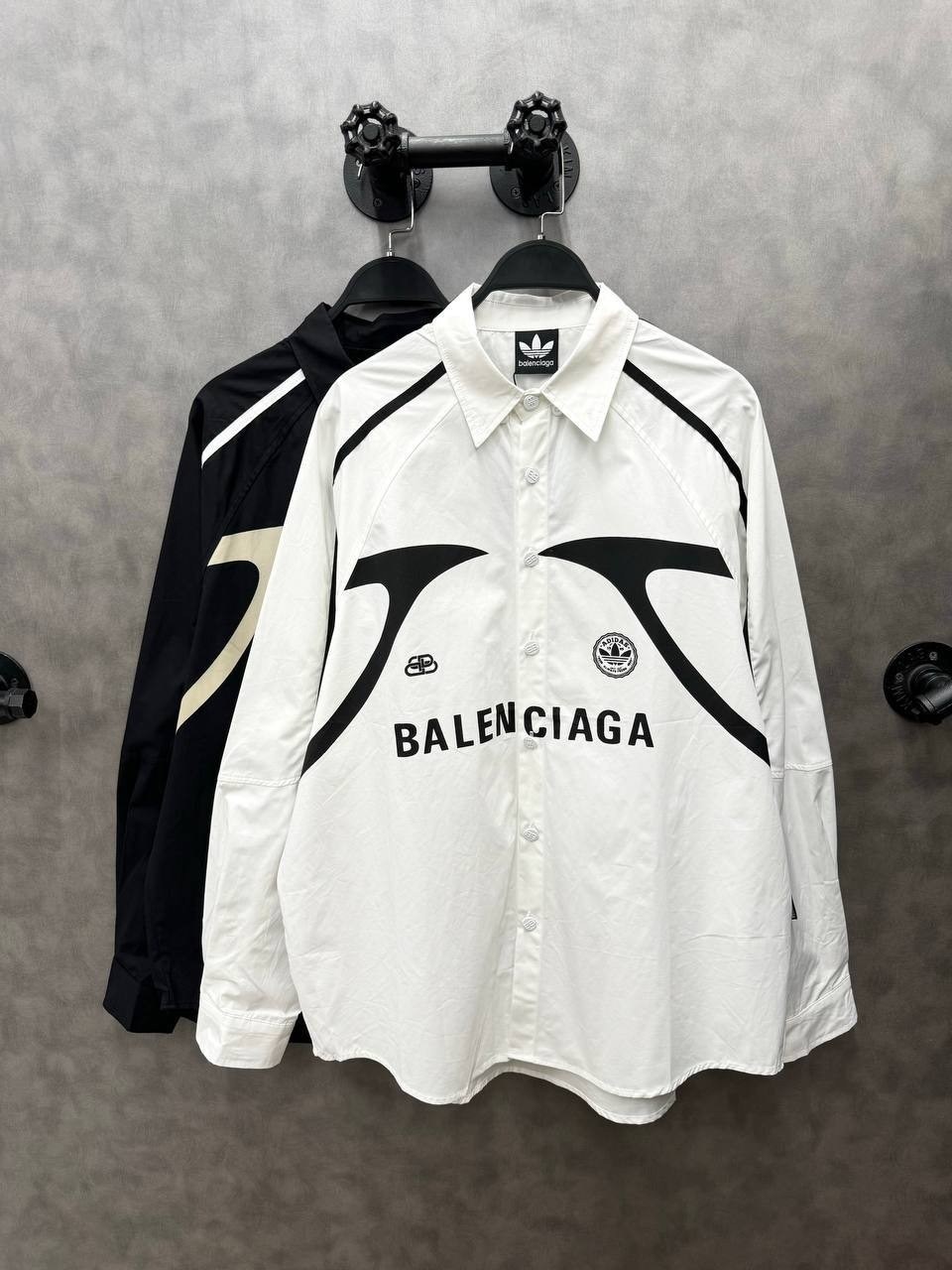 рубашка balenciaga,ветровки топовые д,легкая куртка,мужская рубашка
