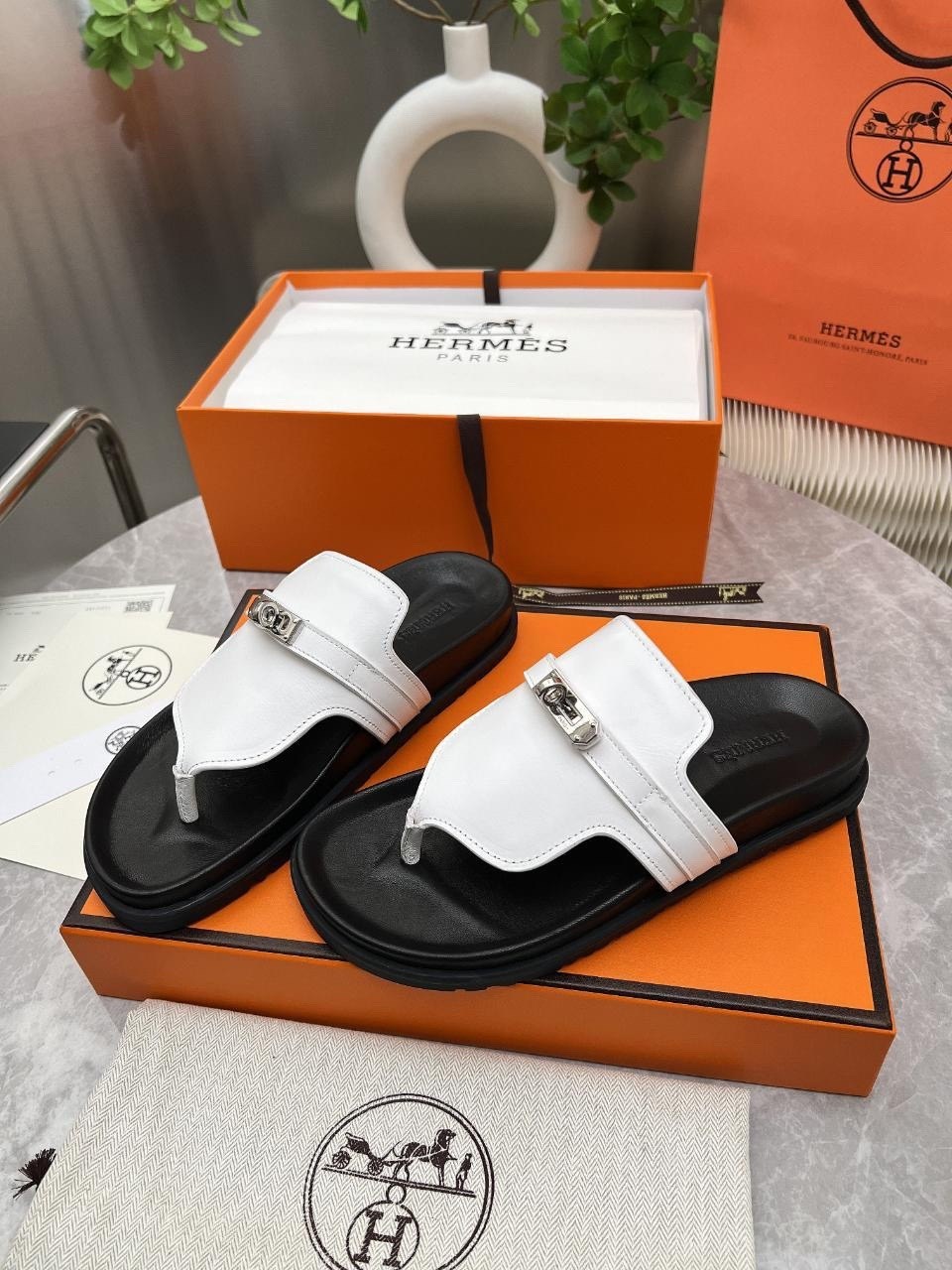 шлепанцы hermes,,шлепки hermes женские,тапочки эрмес оригинал,сандалии женские