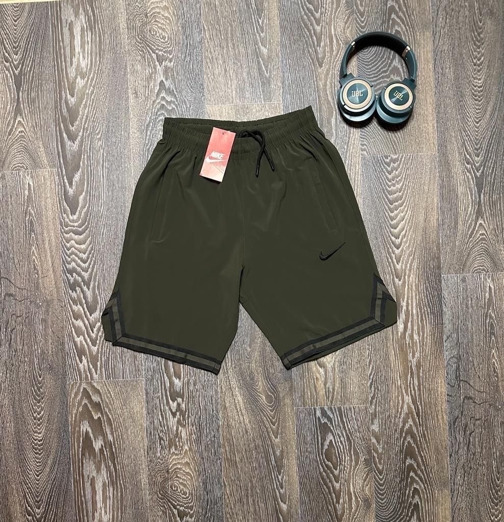 шорты мужские adidas,adidas шорты,адидас шорты,мужские спортивные шорты adidas,шорты мужские спортивные