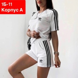 Костюм