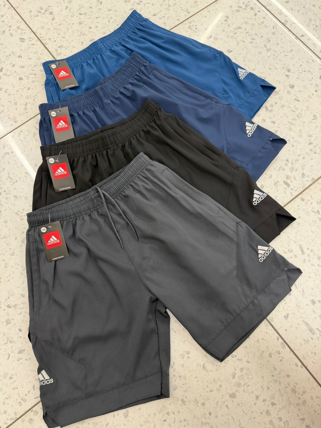 шорты мужские,спортивные шорты,шорты мужские adidas,шорты мужские спортивные,шорты adidas сетчатые мужские