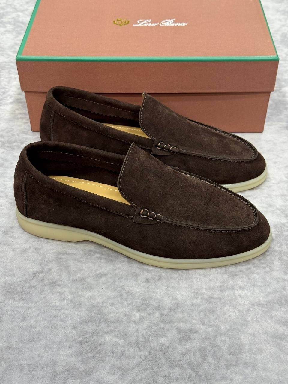 loro piana мужские лоферы,мокасины loro piana summer walk коричневые,лоферы loro piana summer walk замшевые коричневые,лоферы loro piana,мужские замшевые лоферы loro piana