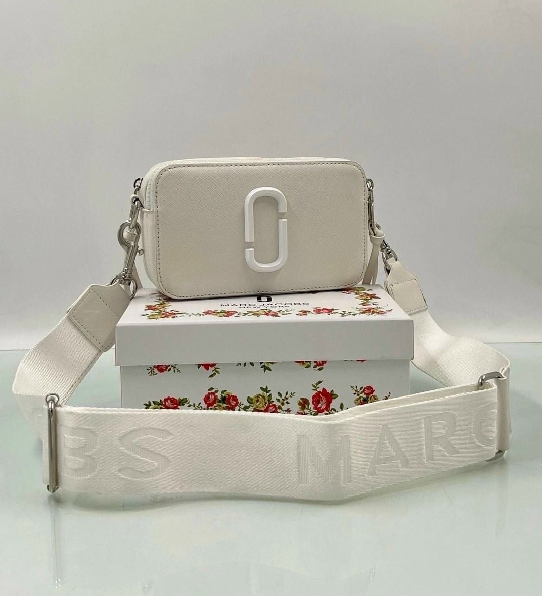 рюкзак guess,женский рюкзак guess,рюкзак guess женский белый,рюкзак guess рюкзак guess,рюкзак guess женский рюкзак