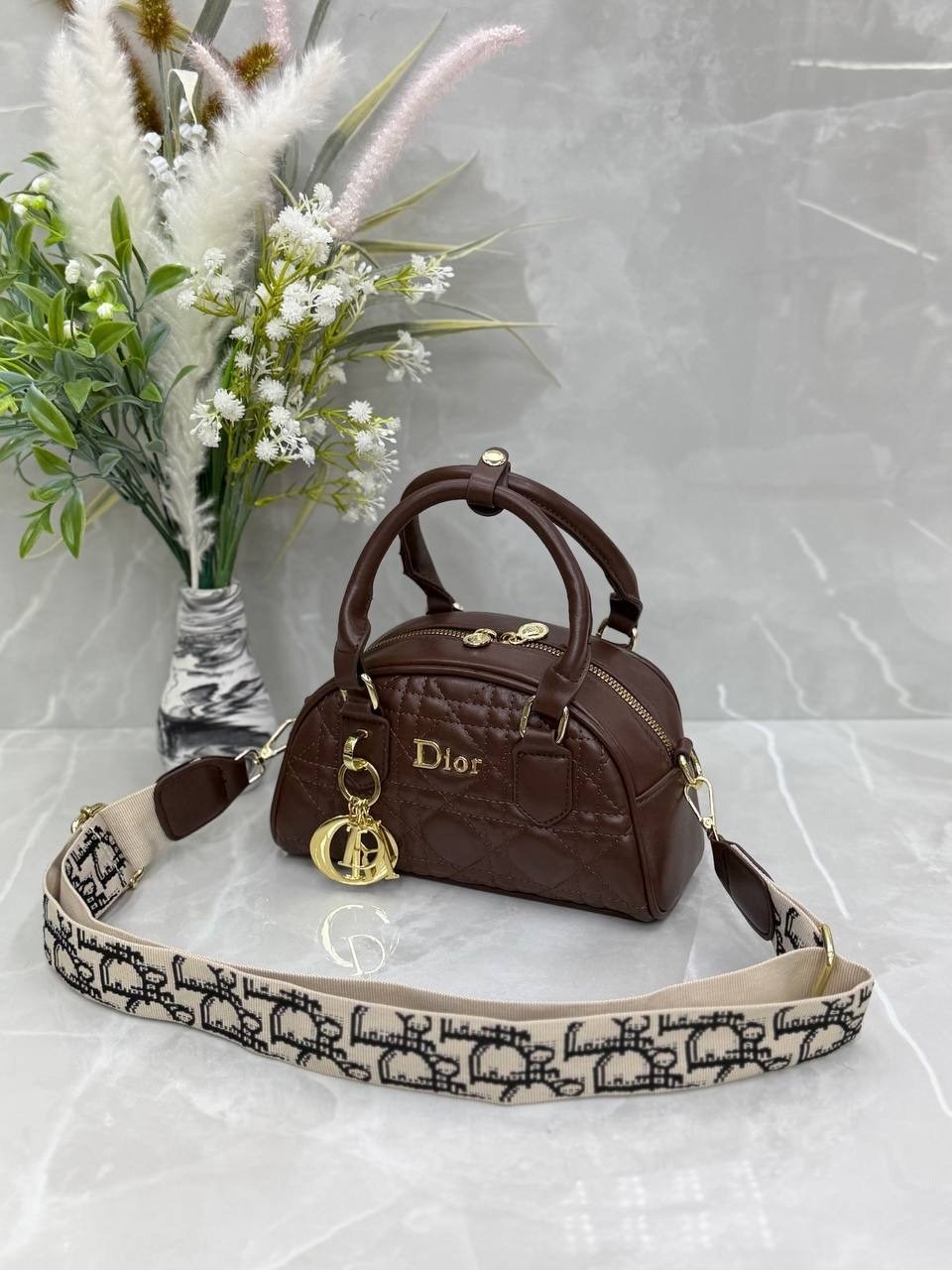 dior сумка,сумки через плечо christian dior,сумочка диор,сумка dior кросс боди,сумка женская dior