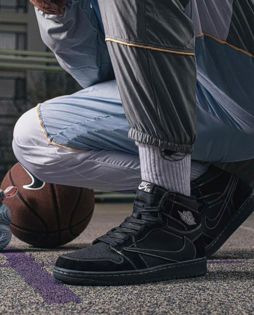,кроссовки-nike-travis-scott-x-air-jordan-1-high-black-phantom,nike air jordan 1 og black phantom travis scott, мужская,travis scott x nike air jordan 1 high black phantom