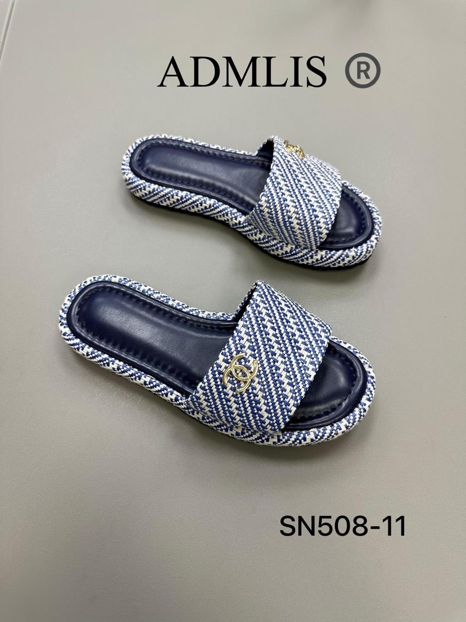 ,шлепанцы женские,женские босоножки,модные тапочки,тапочки valentino