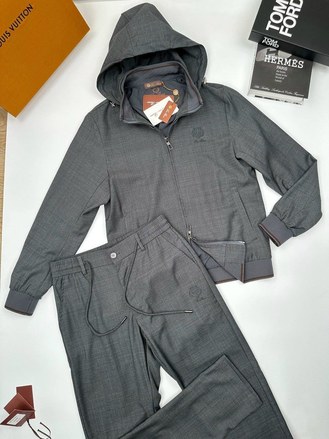 brunello cucinelli спортивный костюм,спортивный костюм loro piana,костюм loro piana,костюм stefano ricci,костюм brunello cucinelli