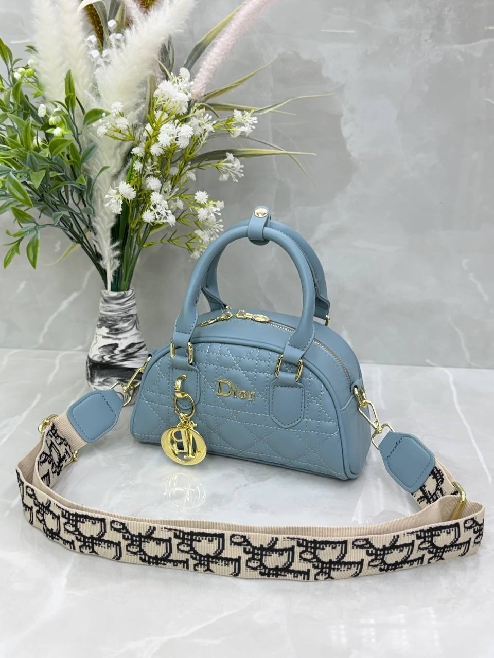 dior сумка,сумки через плечо christian dior,сумочка диор,сумка dior кросс боди,сумка женская dior