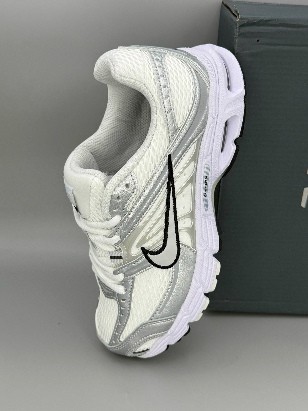 кроссовки nike zoom vomero 5,кроссовки nike,кроссовки,кроссовки мужские женские,nike zoom vomero 5