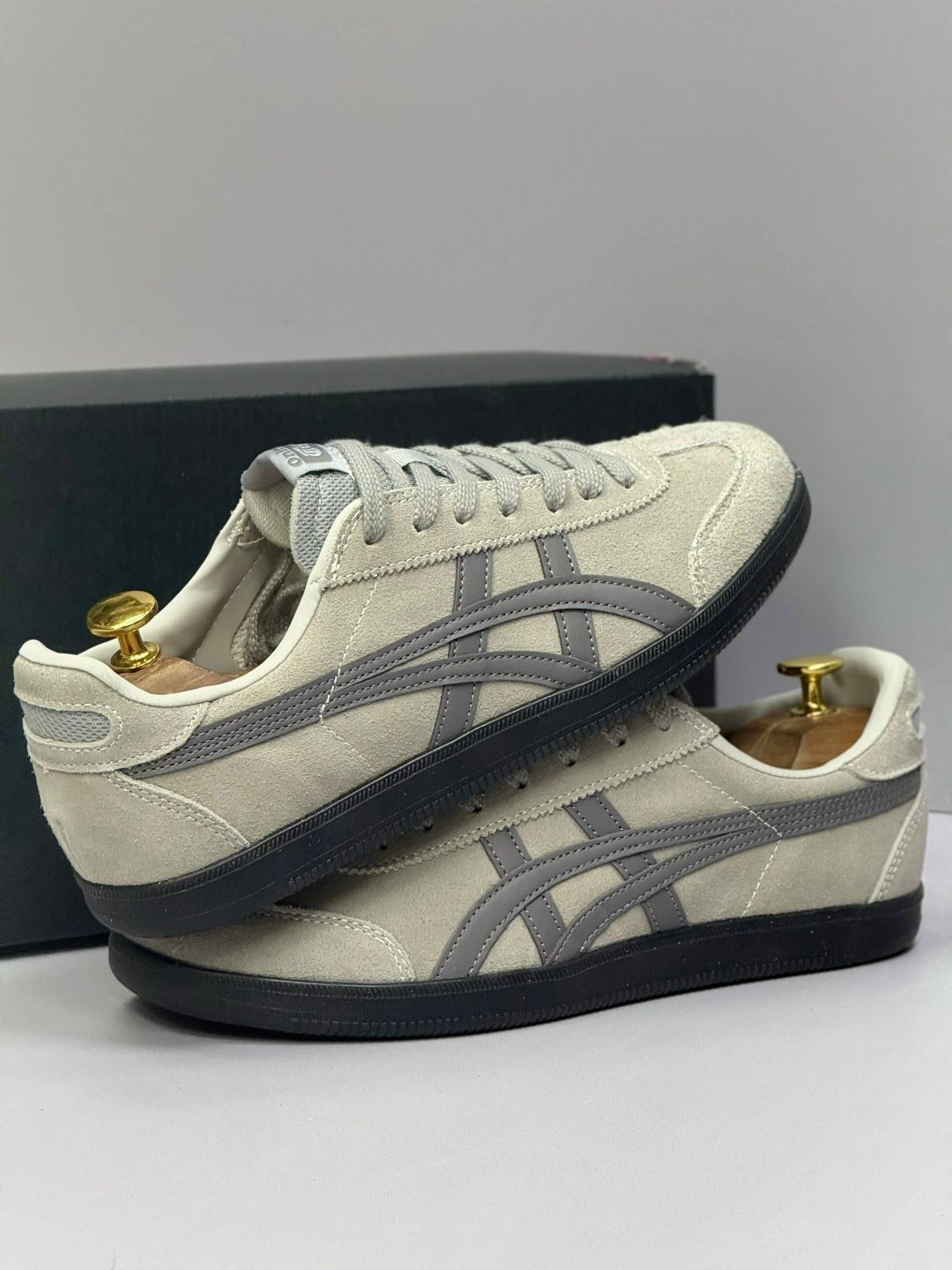 кроссовки onitsuka tiger,кроссовки tiger onitsuka tokuten,кроссовки tiger onitsuka tokuten asics,кроссовки asics onitsuka tiger,мужские кроссовки onitsuka tiger tokuten серо-зеленые