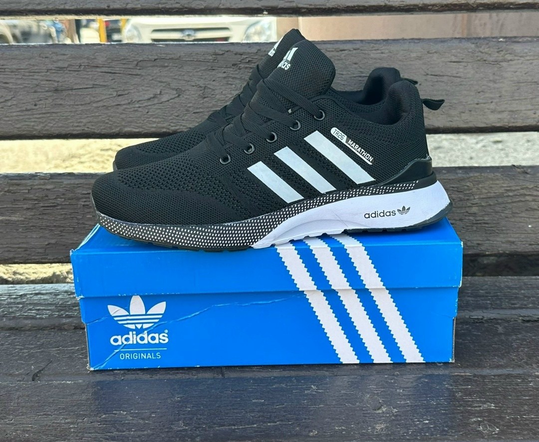 кроссовки adidas,кроссовки адидас красные мужские,кроссовки adidas мужские,кроссовки,кроссовки adidas marathon